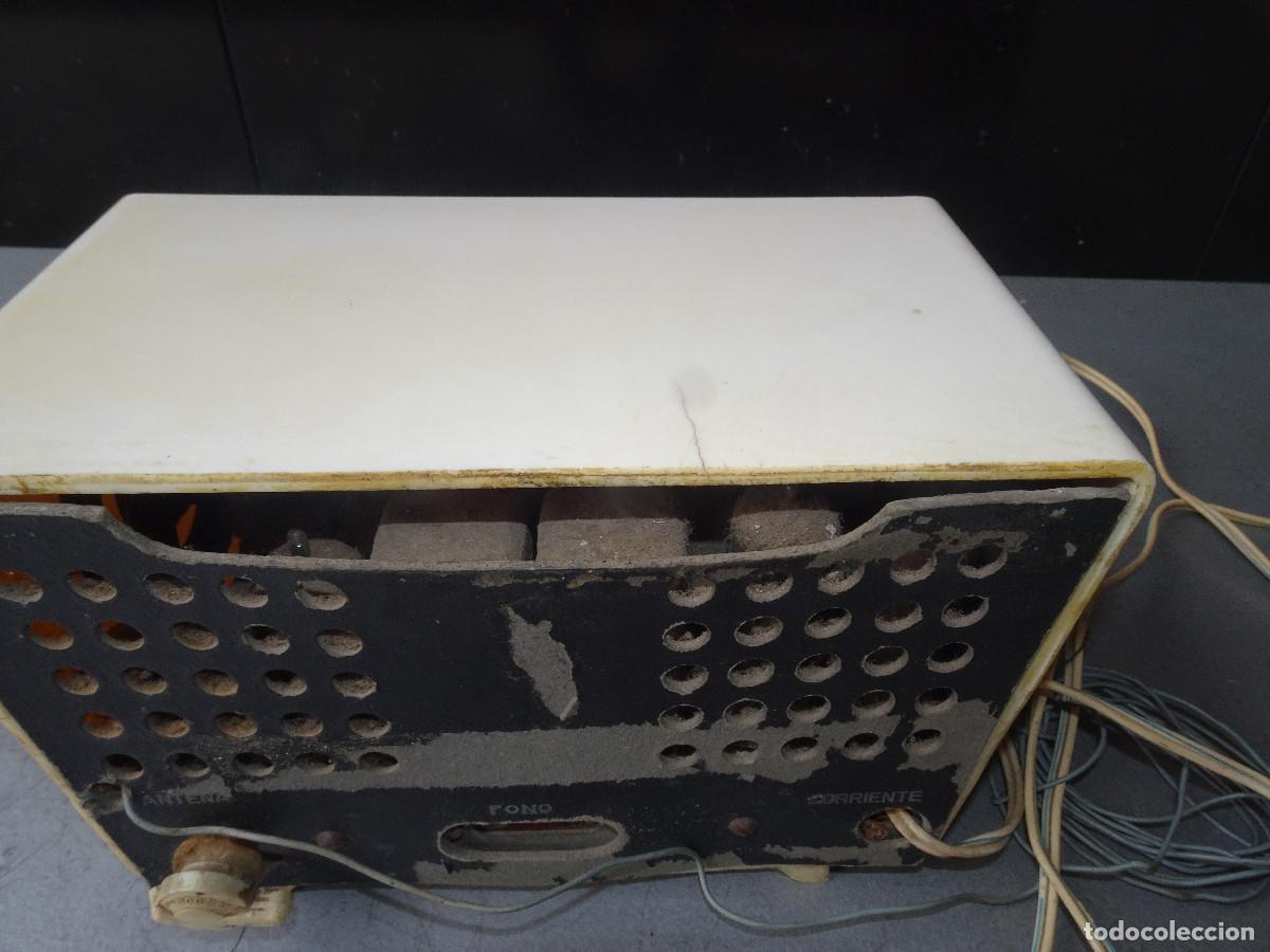Radios de v&aacute;lvulas: Radio antigua peque&ntilde;a. - Foto 10