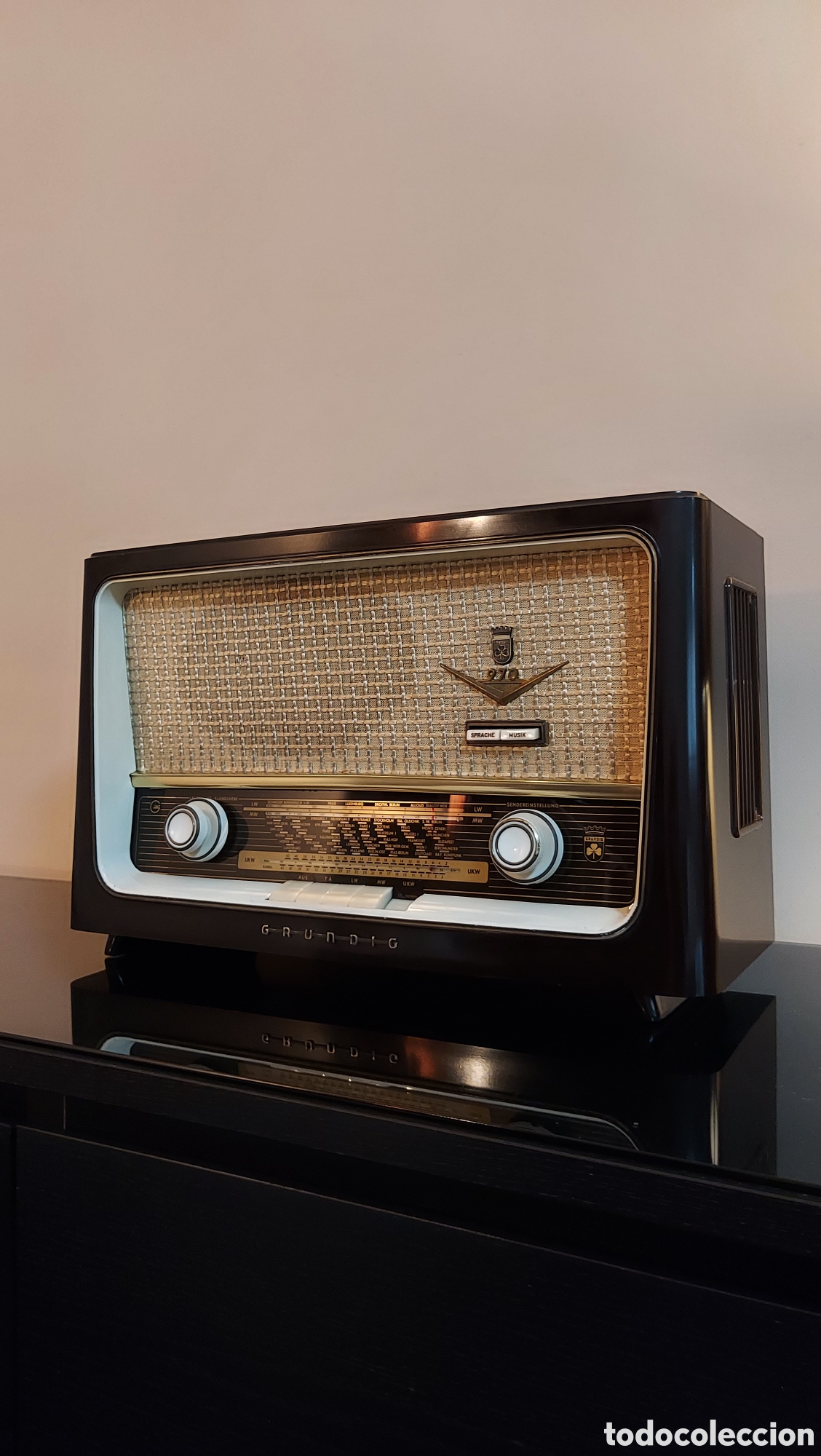 Radios de v&aacute;lvulas: Radio Grundig a&ntilde;o 1957 - Foto 1