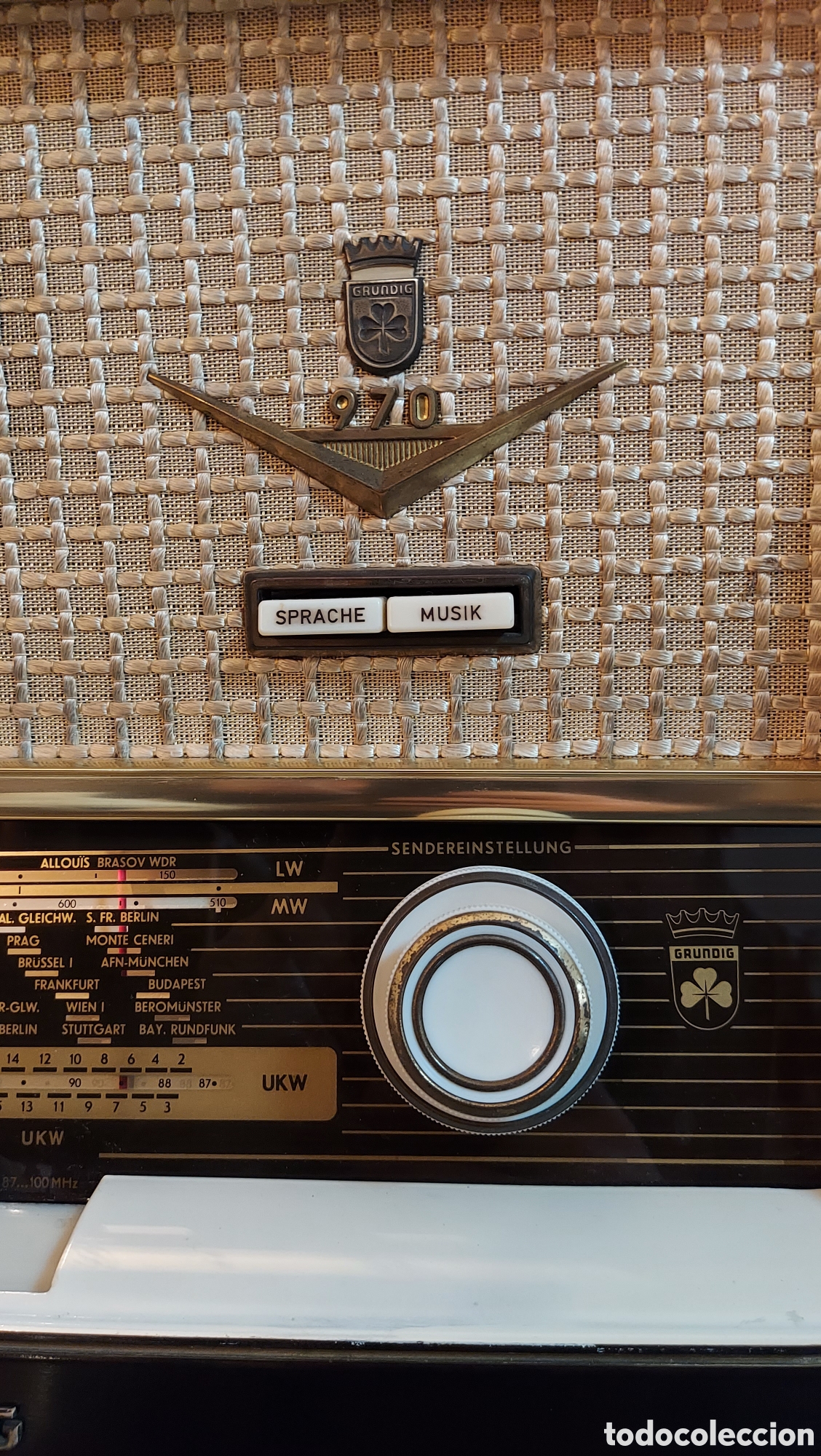 Radios de v&aacute;lvulas: Radio Grundig a&ntilde;o 1957 - Foto 11