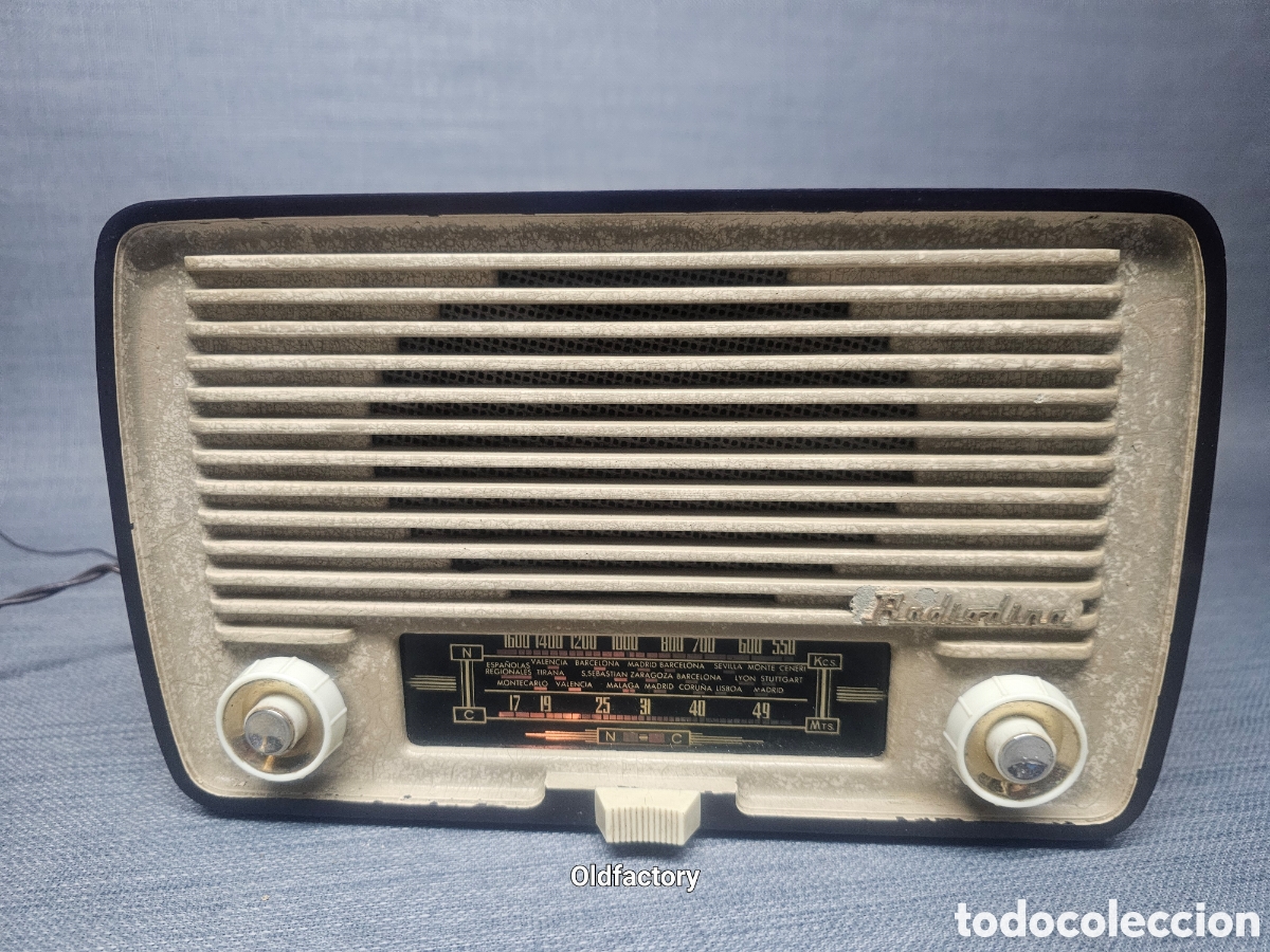 Radios de v&aacute;lvulas: Radio valvulas Radiodina mod.340 - Foto 1