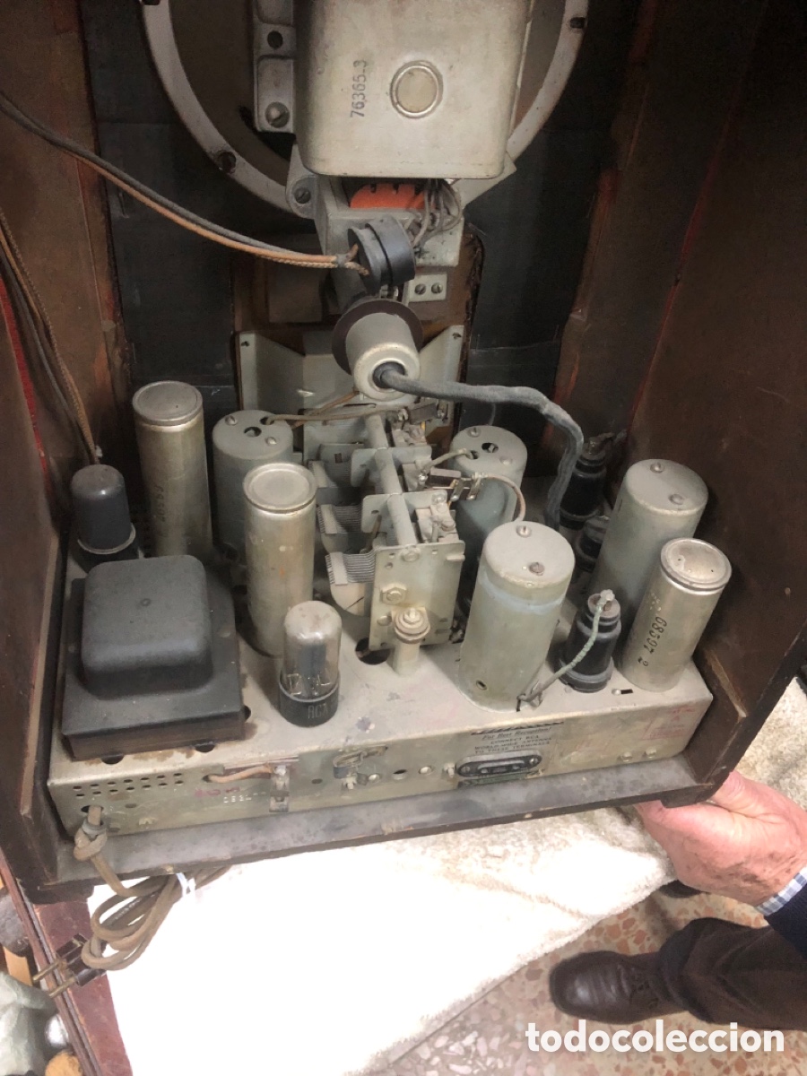 Radios de v&aacute;lvulas: Radio RCA model T8-18 . - Foto 12