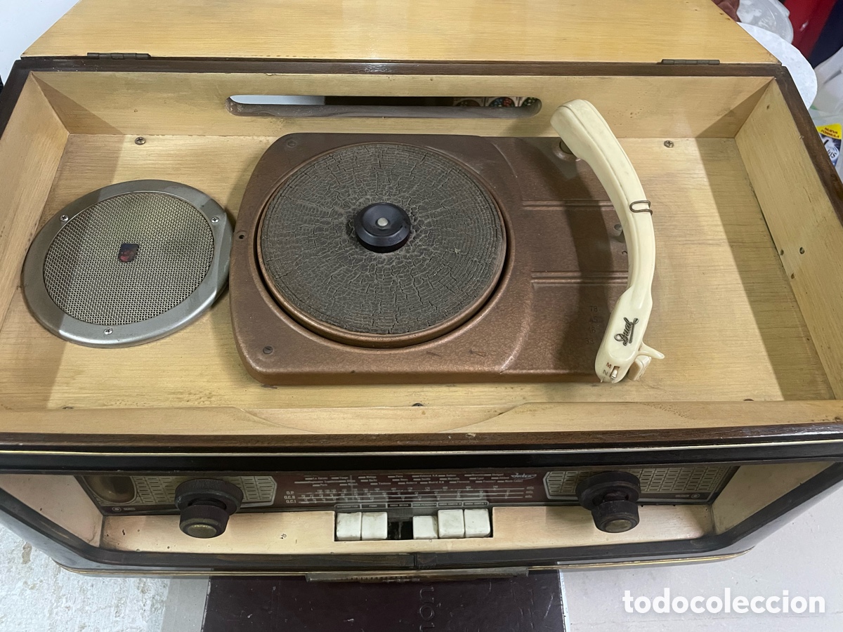 Radios de v&aacute;lvulas: Radio Tocadiscos Modelo Arkansas - Foto 2
