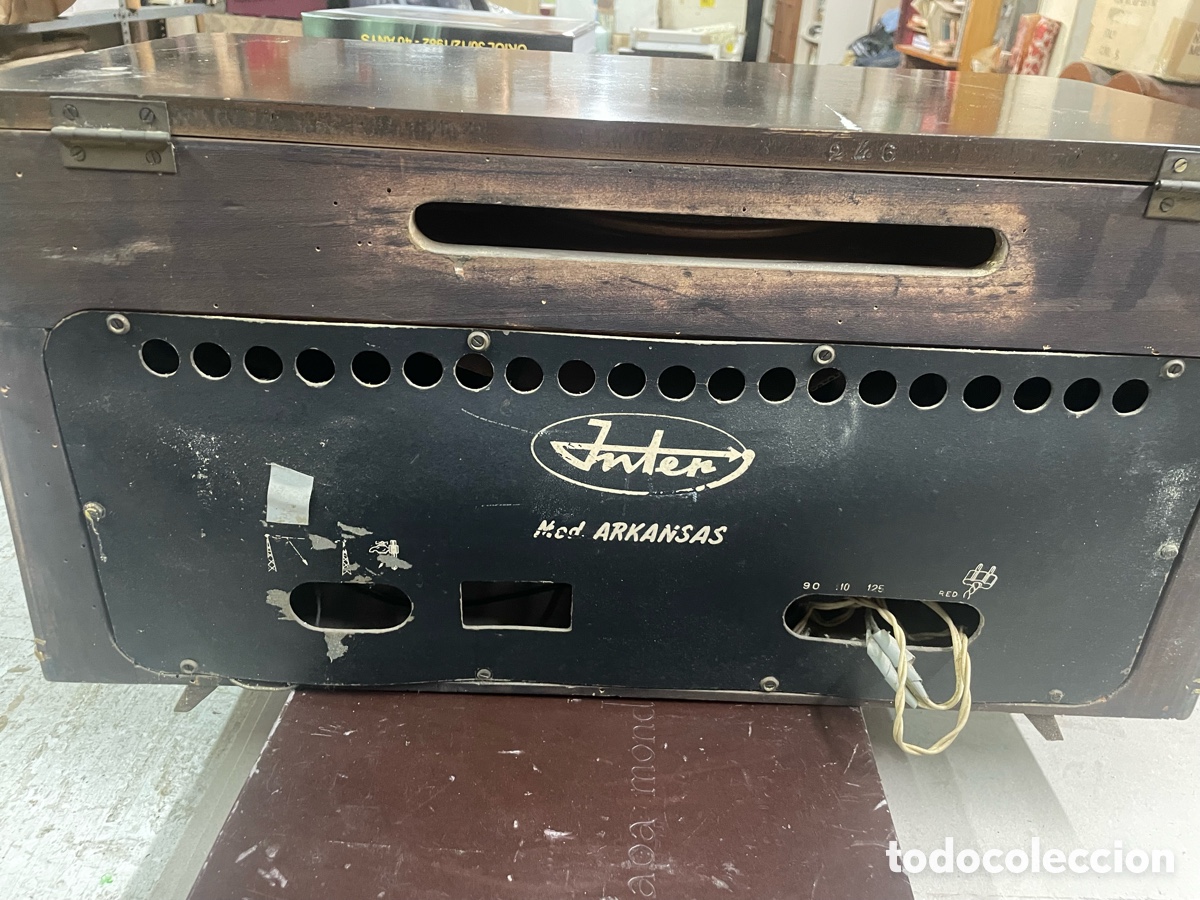 Radios de v&aacute;lvulas: Radio Tocadiscos Modelo Arkansas - Foto 3
