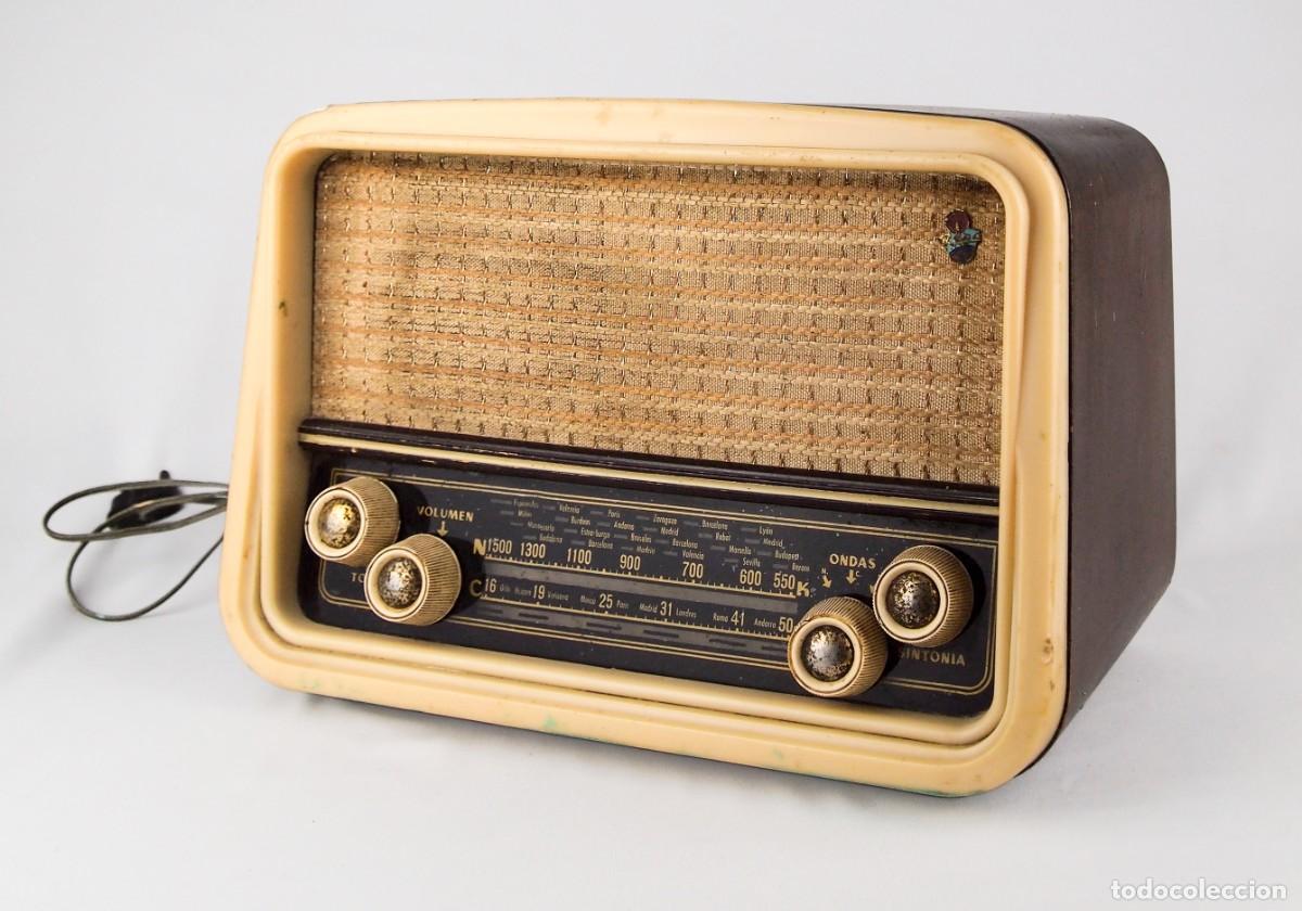 Radios de v&aacute;lvulas: Radio de v&aacute;lvulas RAGA Modelo PL-60 - Foto 1