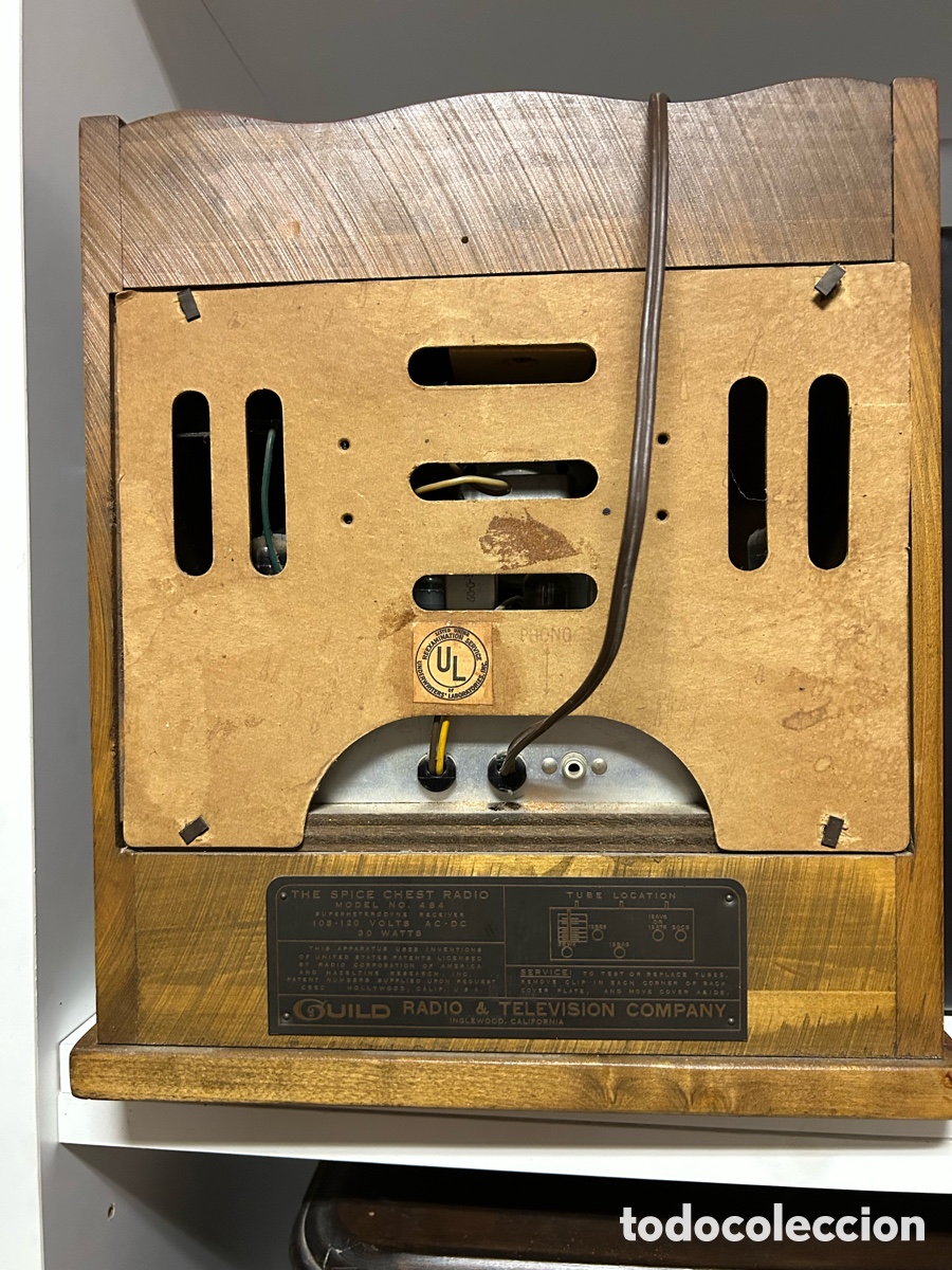 Radios de v&aacute;lvulas: Radio. Guild model 484 spice chest. - Foto 6