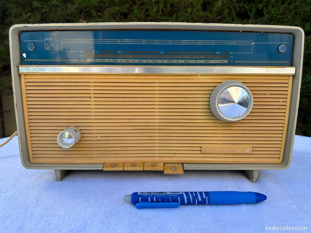 Radios de v&aacute;lvulas: RADIO ANTIGUA ASKAR AE-1223-A / FUNCIONANDO - Foto 1