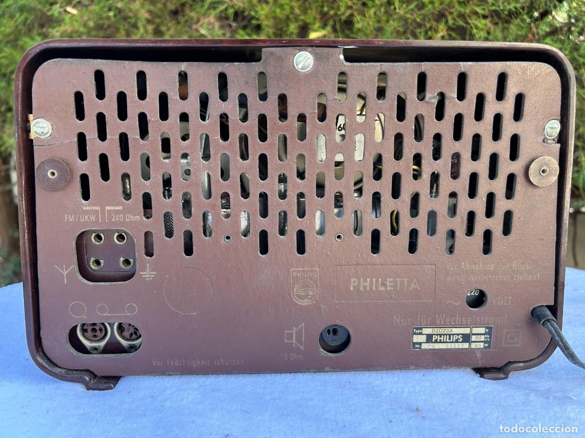 Radios de v&aacute;lvulas: RADIO ANTIGUA PHILIPS PHILETTA B2D23A / FUNCIONANDO - Foto 2