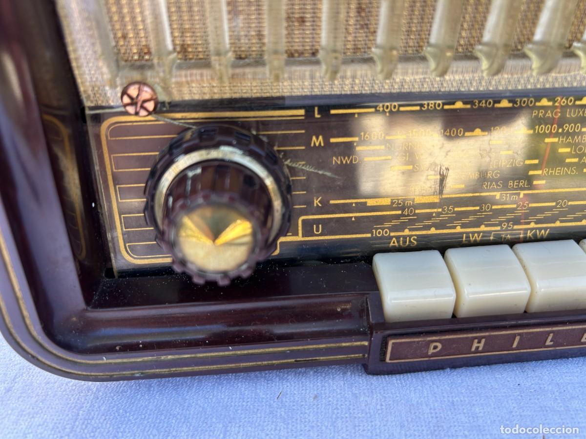 Radios de v&aacute;lvulas: RADIO ANTIGUA PHILIPS PHILETTA B2D23A / FUNCIONANDO - Foto 4