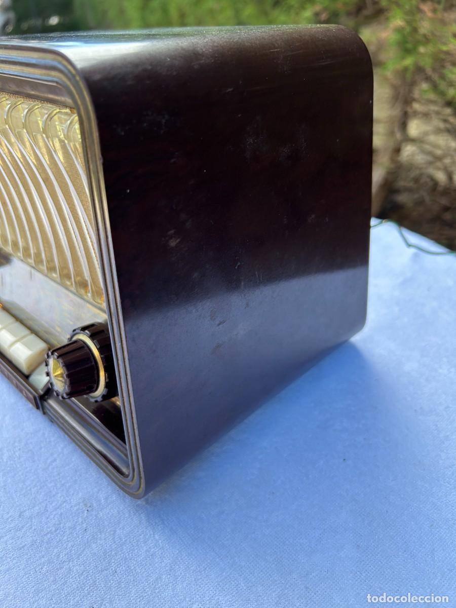 Radios de v&aacute;lvulas: RADIO ANTIGUA PHILIPS PHILETTA B2D23A / FUNCIONANDO - Foto 7