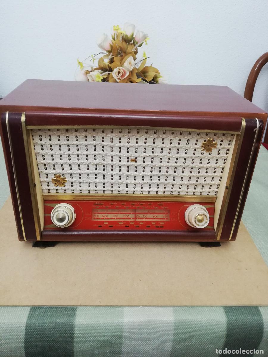 Radios de v&aacute;lvulas: Radio de V&aacute;lvulas sin marca. - Foto 1