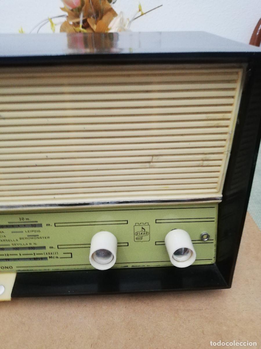 Radios de v&aacute;lvulas: Radio Askar funcionando. - Foto 2