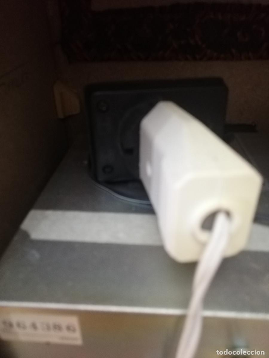 Radios de v&aacute;lvulas: Radio cassette en caja de capilla. - Foto 11