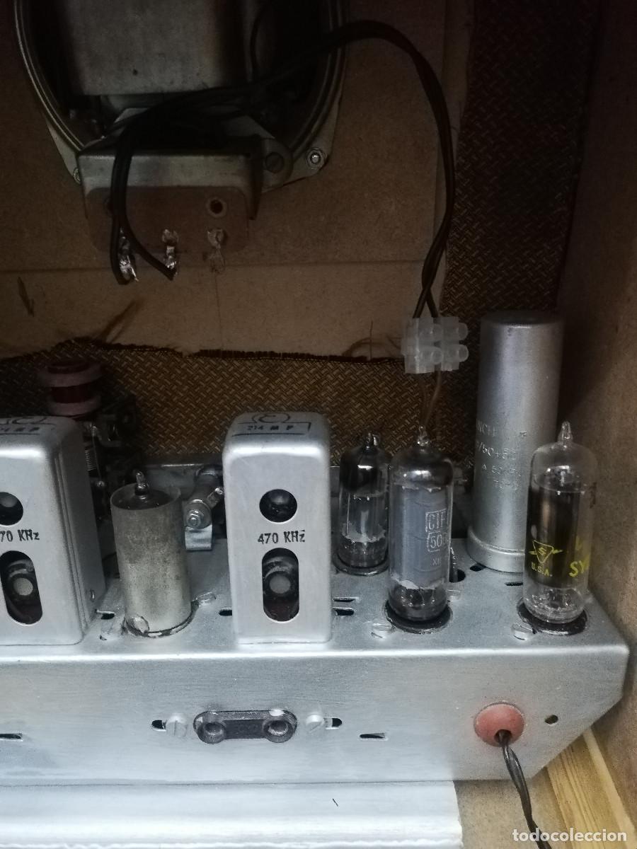 Radios de v&aacute;lvulas: Radio de V&aacute;lvulas sin marca. - Foto 9