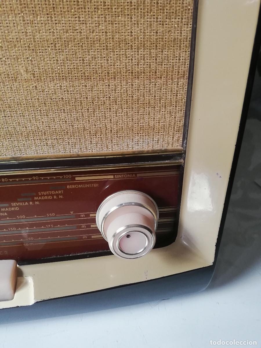 Radios de v&aacute;lvulas: Radio de V&aacute;lvulas Philips. - Foto 2