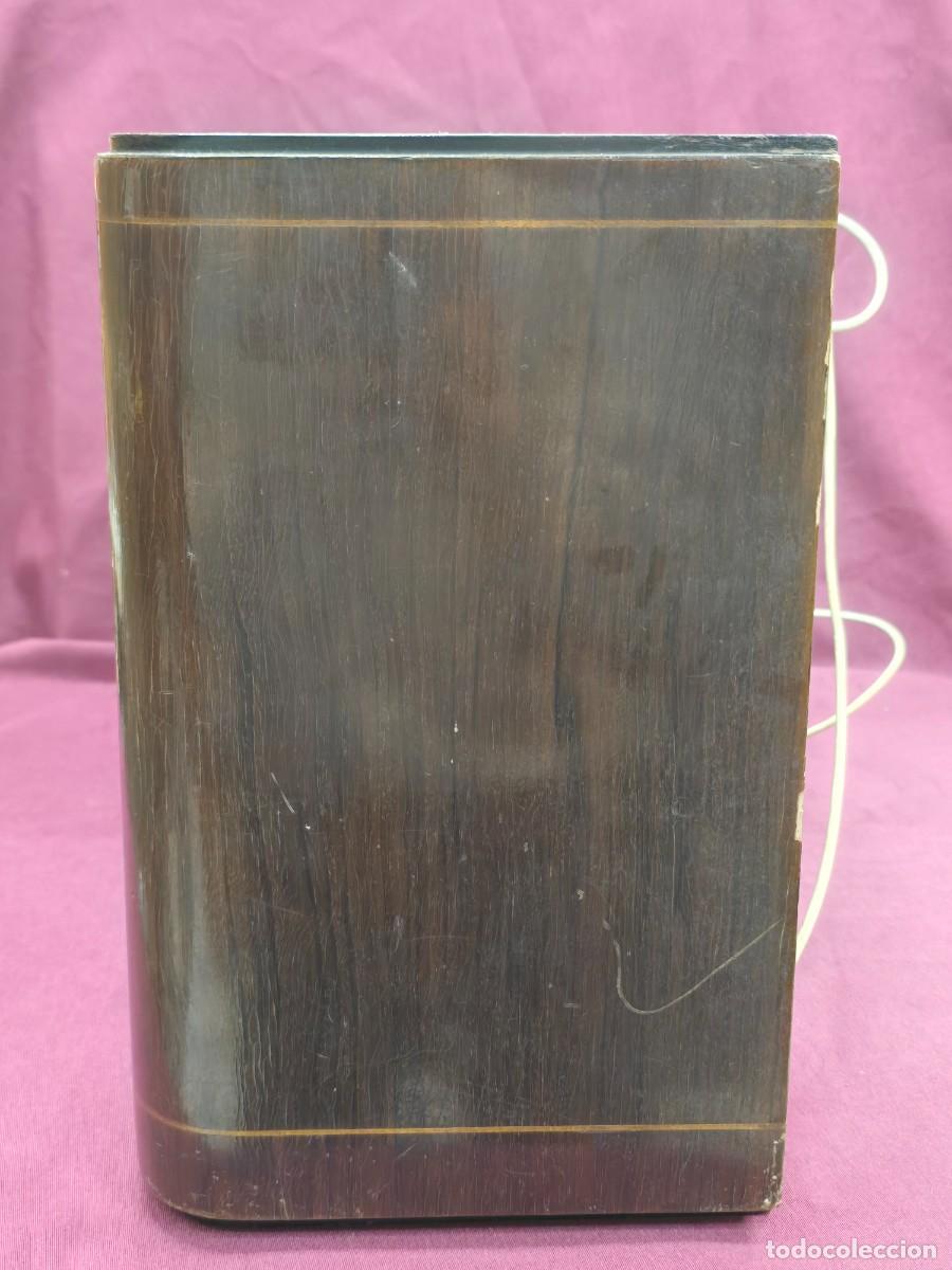 Radios de v&aacute;lvulas: RADIO DE VALVULAS GRUNDIG 2012 (A&Ntilde;O 1952) - Foto 7