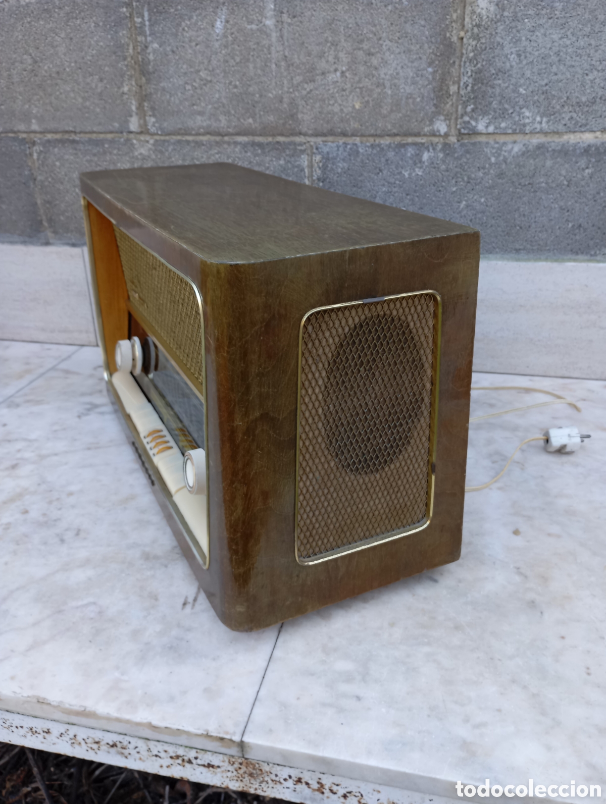 Radios de v&aacute;lvulas: Radio Grunding vintage,modelo 3028. - Foto 4