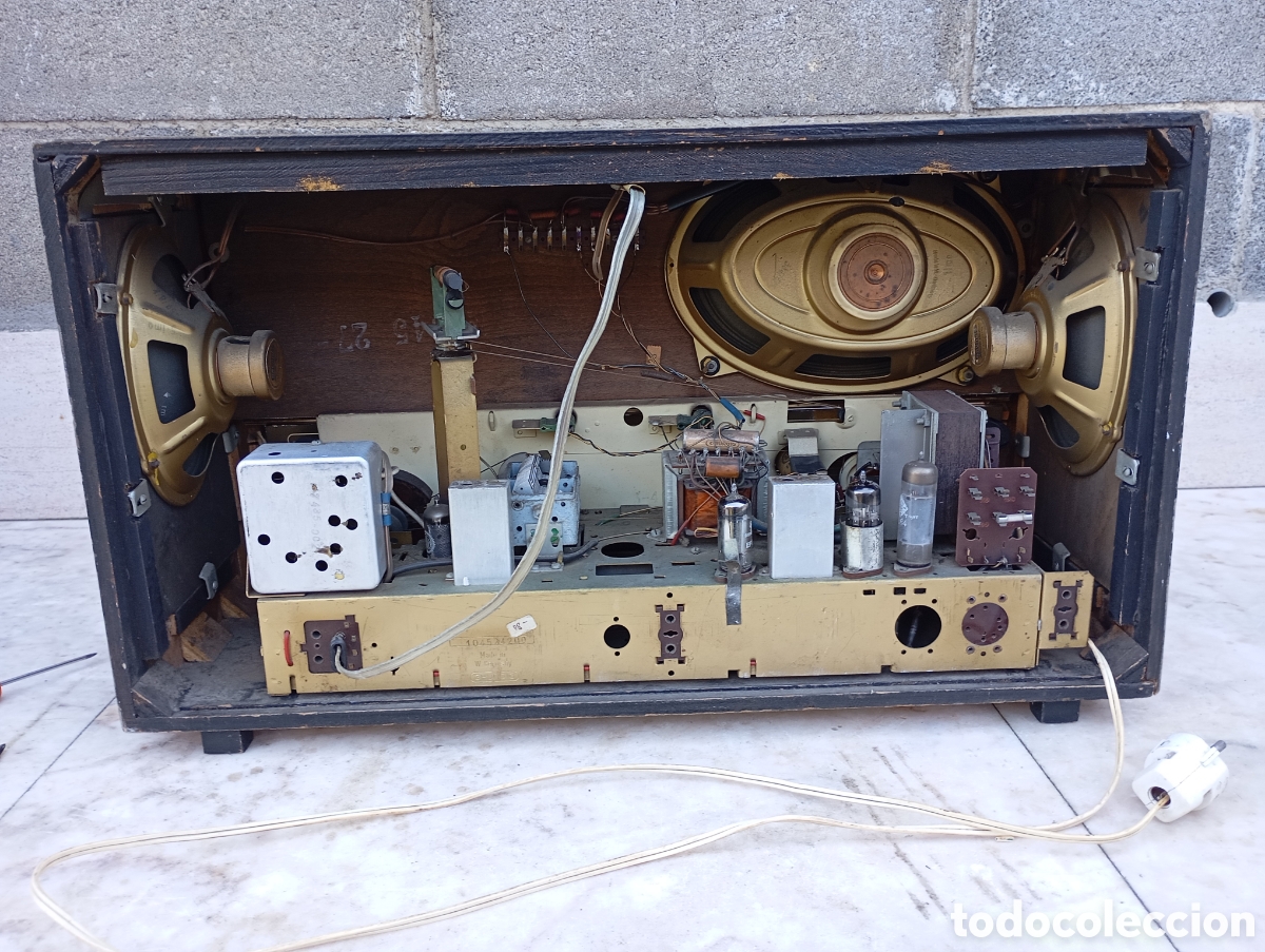 Radios de v&aacute;lvulas: Radio Grunding vintage,modelo 3028. - Foto 5