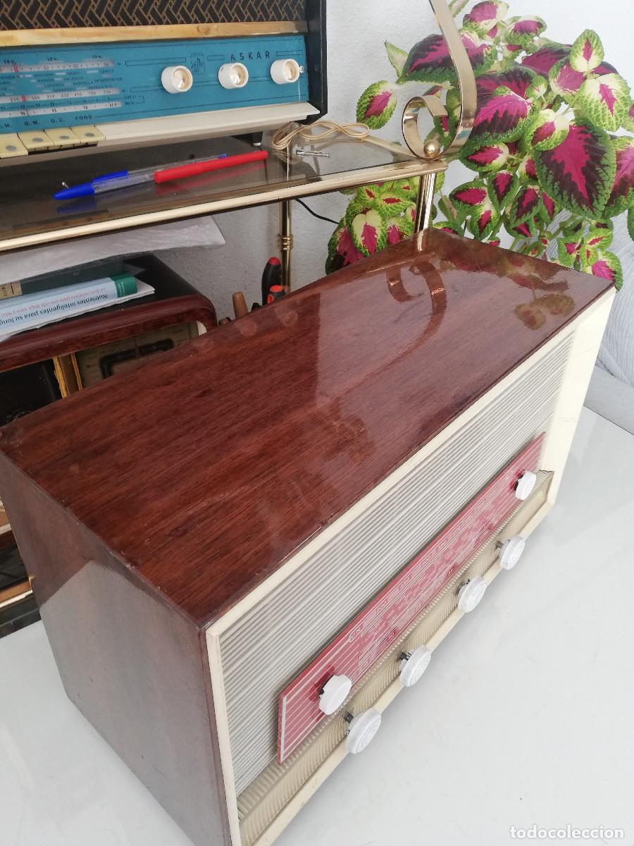 Radios de v&aacute;lvulas: Radio de V&aacute;lvulas sin marca. - Foto 2