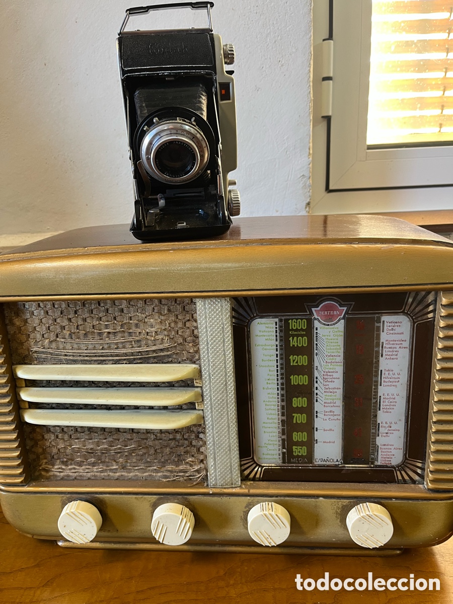Radios de v&aacute;lvulas: Radio- Antiguo buena conservaci&oacute;n - Foto 1