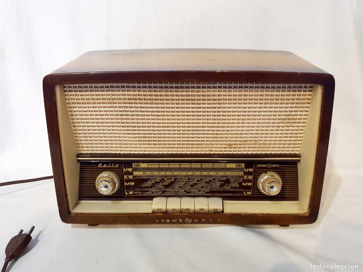 Radios de v&aacute;lvulas: Loewe Opta Bella. 6720w. 1960. - Foto 1