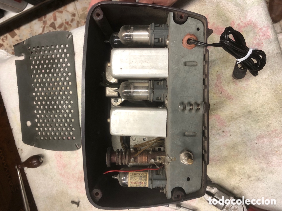 Radios de v&aacute;lvulas: Radio peque&ntilde;a sin marca - Foto 9