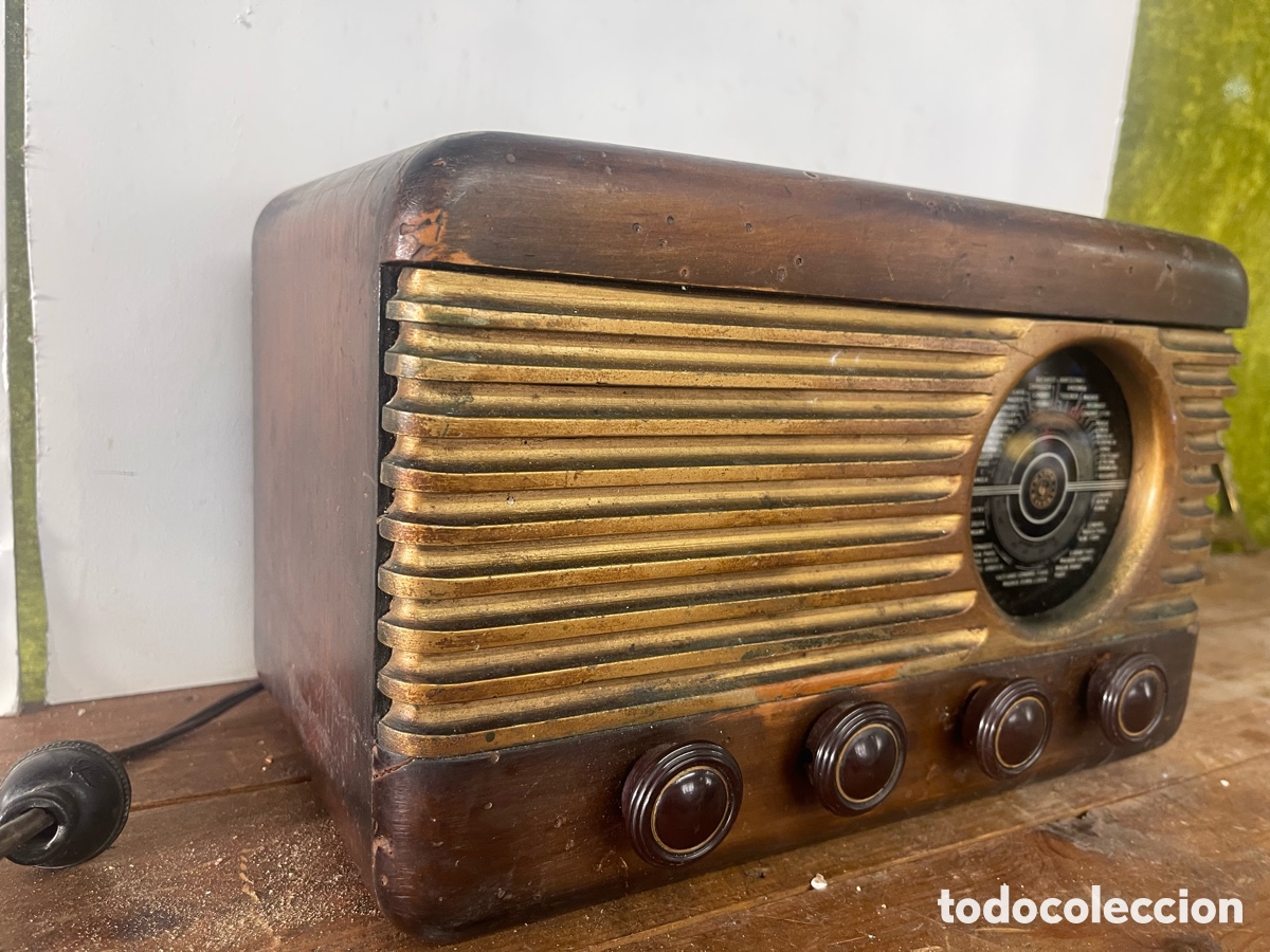 Radios de v&aacute;lvulas: R&agrave;dio marca Bayona modelo U-25 - Foto 2