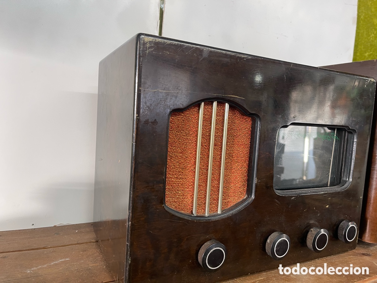 Radios de v&aacute;lvulas: Radio antigua madera - Foto 2