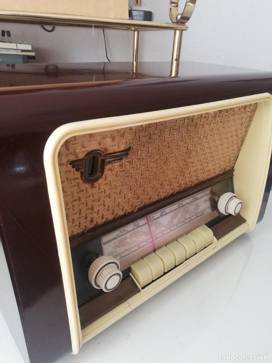 Radios de v&aacute;lvulas: Radio de V&aacute;lvulas Telefunken. - Foto 5