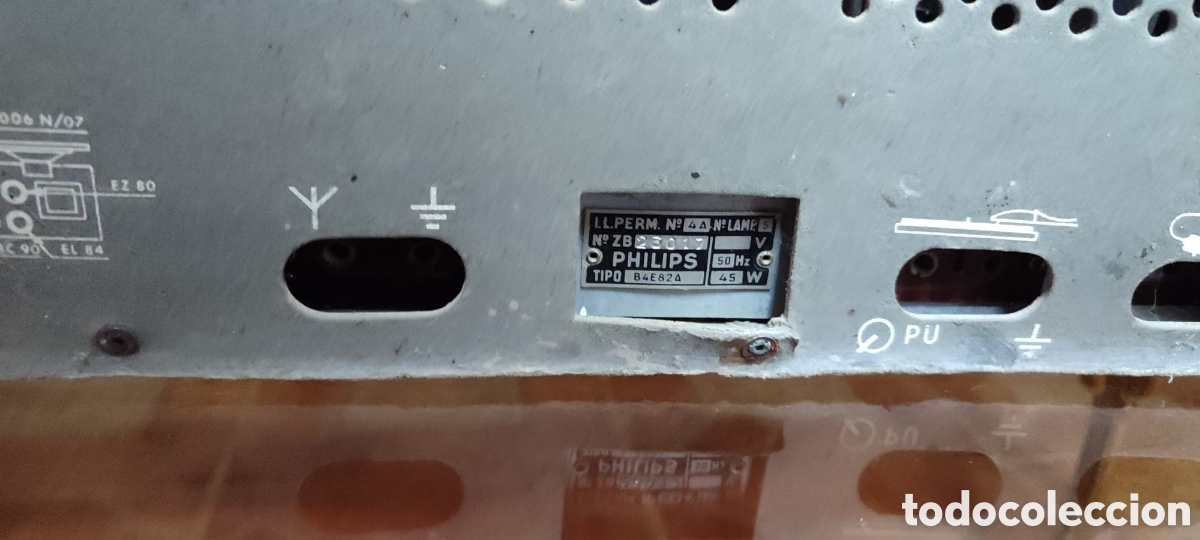 Radios de v&aacute;lvulas: RADIO ANTIGUA PHILIPS B4E82A - Foto 4
