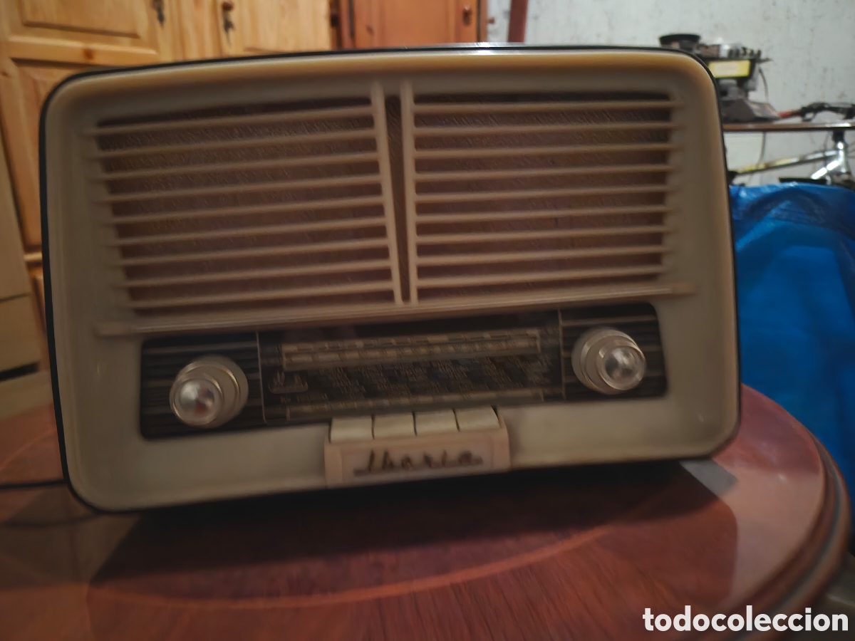 Radios de v&aacute;lvulas: Radio Antigua Iberia de colecci&oacute;n - Foto 1