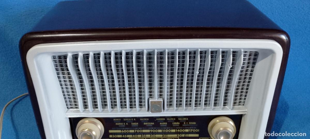 Radios de v&aacute;lvulas: Radio Invicta 5214 FUNCIONA - Foto 3