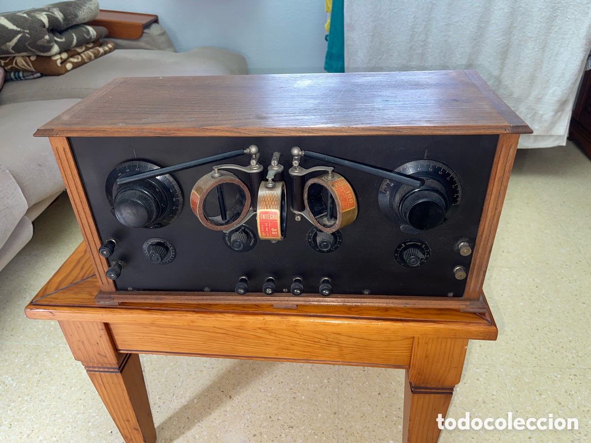 Radios de v&aacute;lvulas: RADIO DE VALVULAS COFRE A&Ntilde;OS 20 - Foto 1