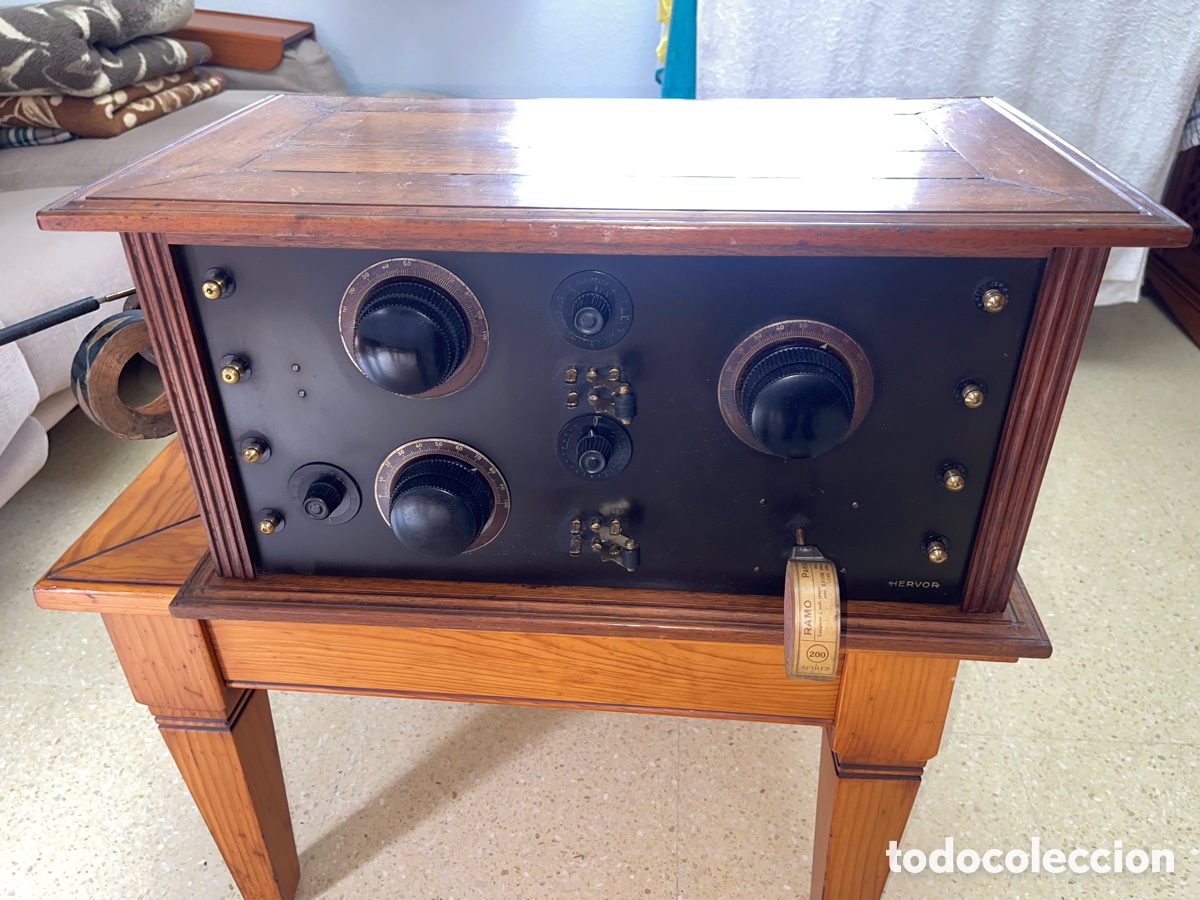 Radios de v&aacute;lvulas: RADIO DE VALVULAS COFRE A&Ntilde;OS 20 - Foto 1