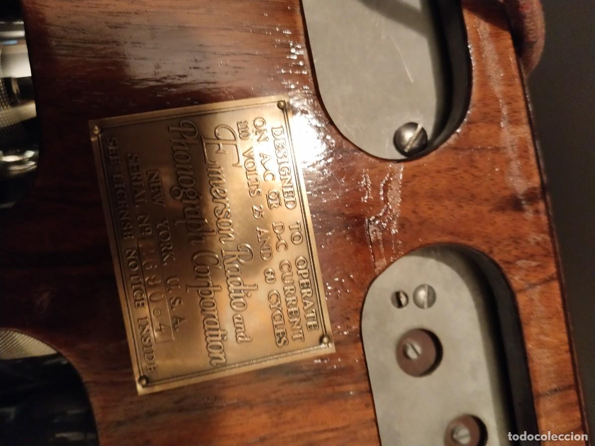 Radios de v&aacute;lvulas: Radio de v&aacute;lvulas port&aacute;til Emerson. - Foto 9