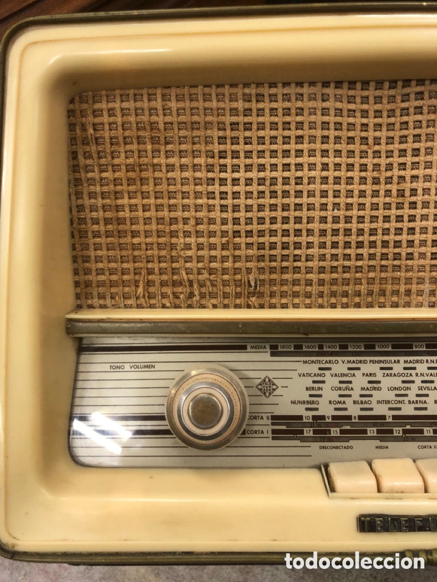 Radios de v&aacute;lvulas: Radio telefunken sonata - Foto 2