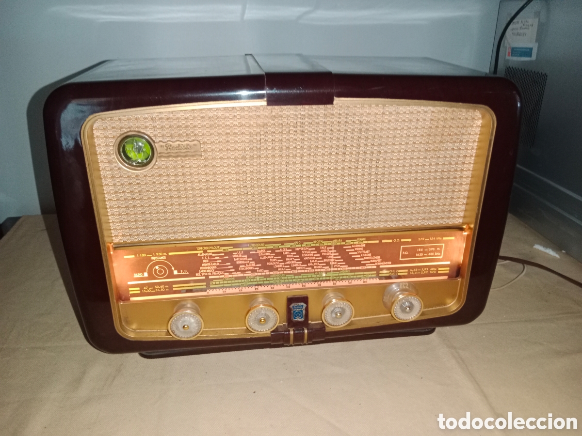 Radios de v&aacute;lvulas: Radiola, Modelo 480A. A&ntilde;o 1953. Funcionando.. - Foto 4