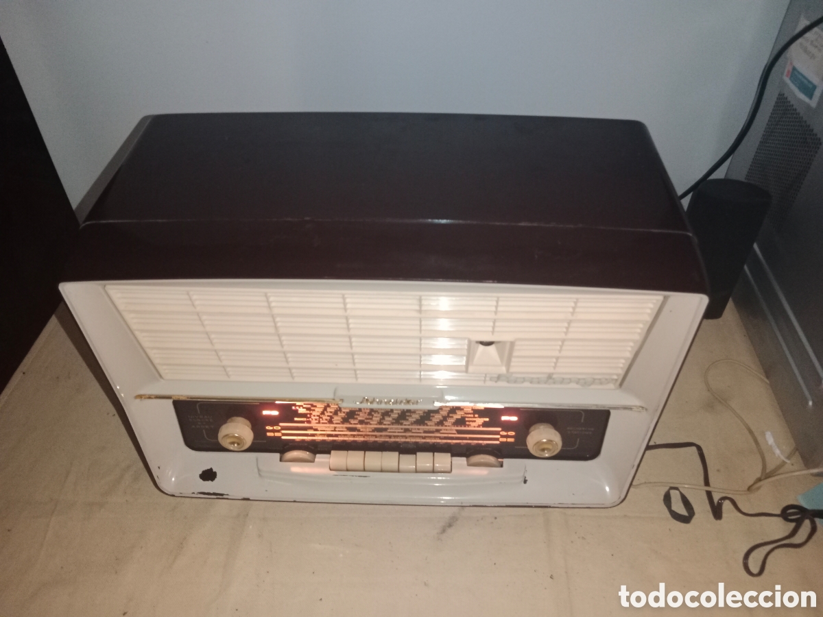 Radios de v&aacute;lvulas: Radio Schneider.Modelo Fandango. Funcionando.. - Foto 7