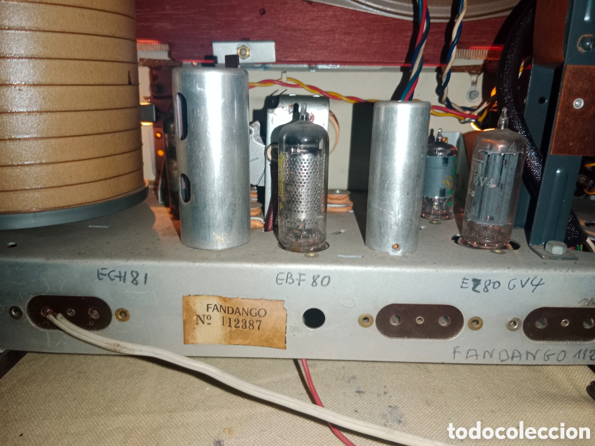 Radios de v&aacute;lvulas: Radio Schneider.Modelo Fandango. Funcionando.. - Foto 18