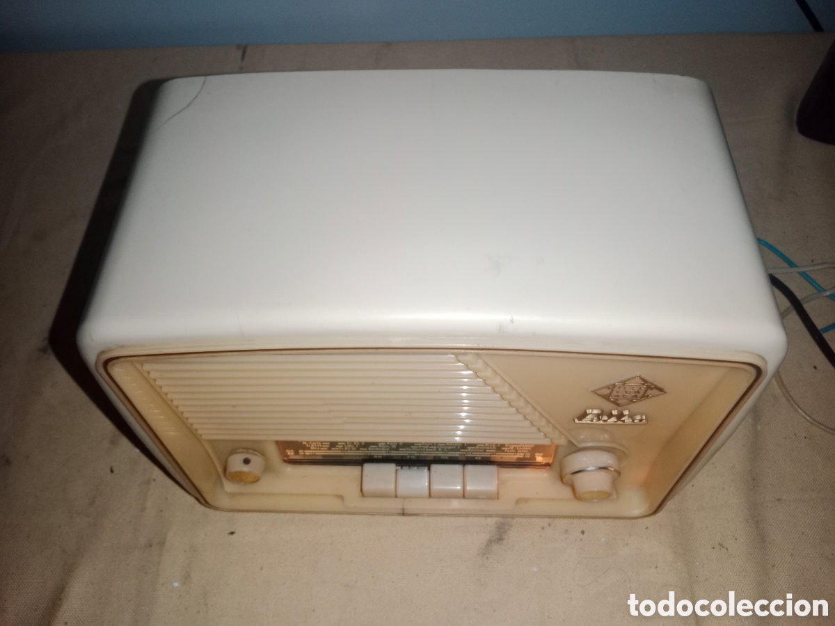 Radios de v&aacute;lvulas: Radio Telefunken.Modelo Polka. Funcionando.. - Foto 8