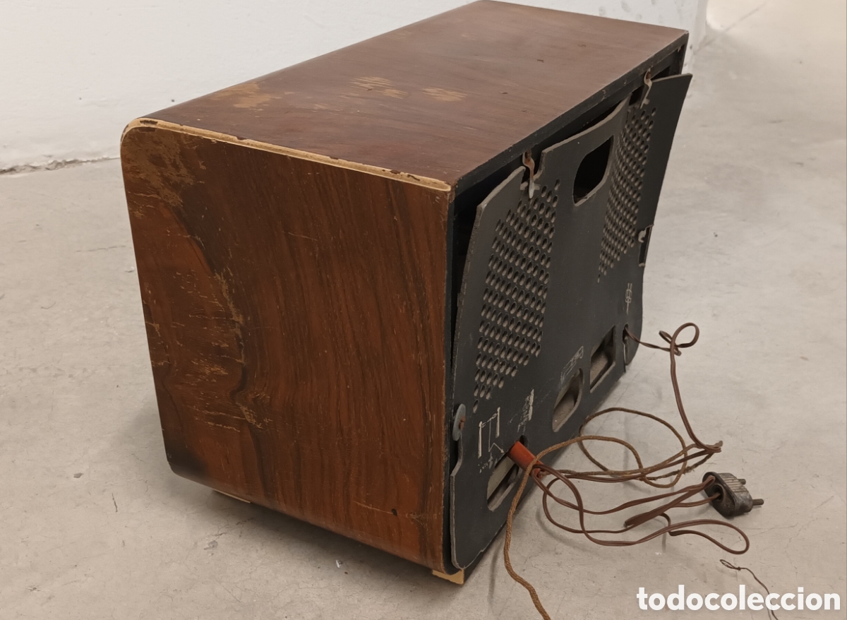 Radios de v&aacute;lvulas: Radio antigua de v&aacute;lvulas - Foto 5