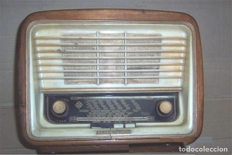 R&ouml;hrenempf&auml;nger: RADIO DE VALVULAS TELEFUNKEN SERENATA 57 U-1625-3D , VINTAGE , RETRO