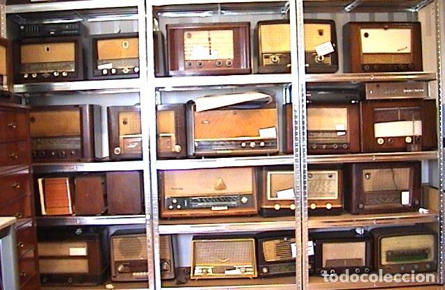 Valve radios: LOTE DE 25 RADIOS DE V&Aacute;LVULAS DE MI COLECCI&Oacute;N PARTICULAR.