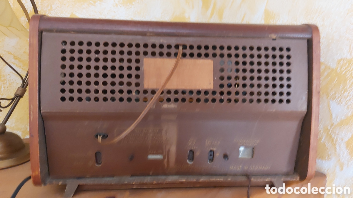 Radios de v&aacute;lvulas: Radio vintage a valvulas - Foto 2