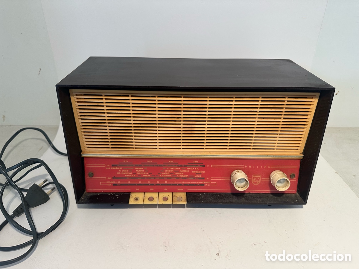 Radios de v&aacute;lvulas: RADIO VALVULAS PHILIPS B3E03A. A&Ntilde;OS 60.