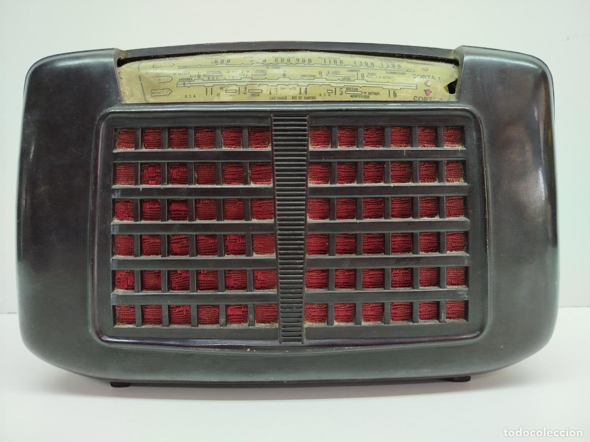 Radios de v&aacute;lvulas: ANTIGUA RADIO INVICTA MOD. 5310