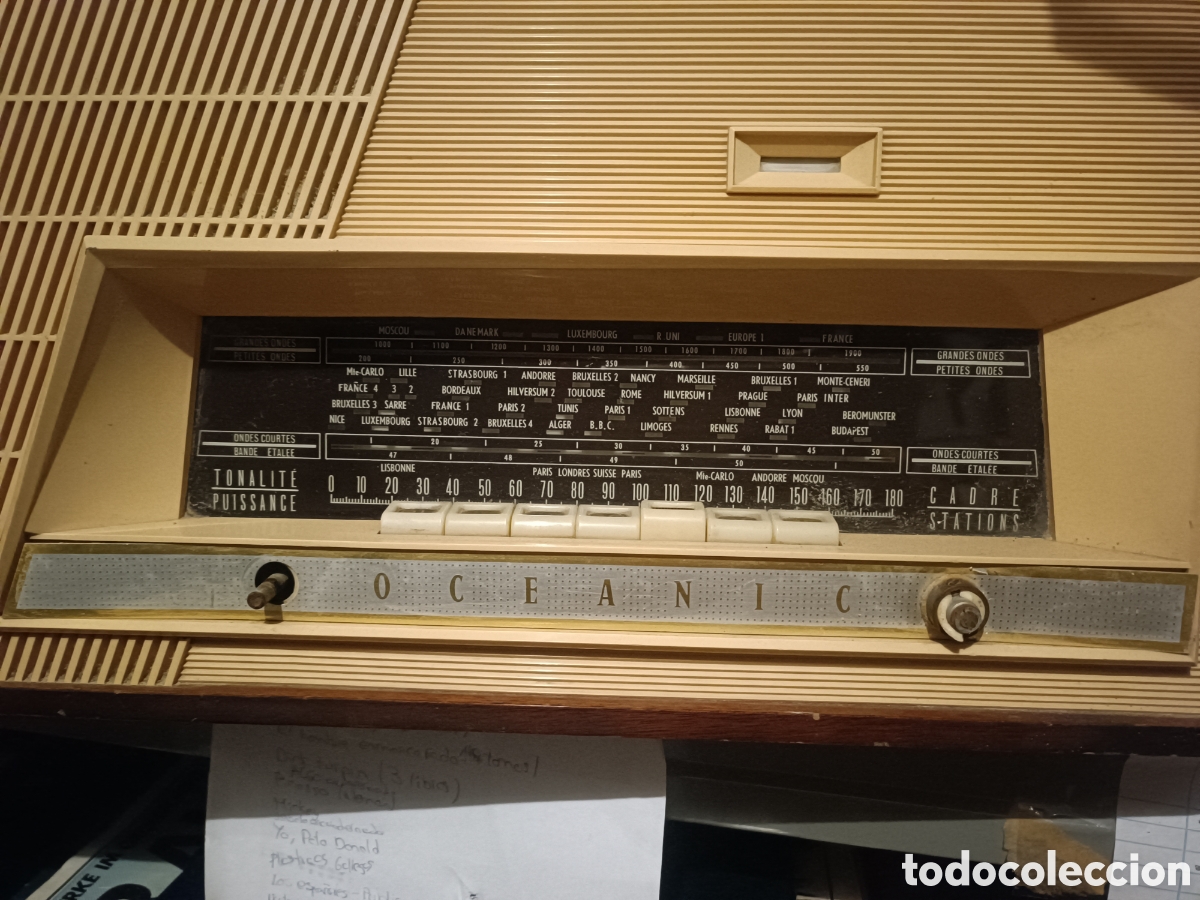 Radios de v&aacute;lvulas: Radio tocadisco Oceanic Magellan Vintage - Foto 2