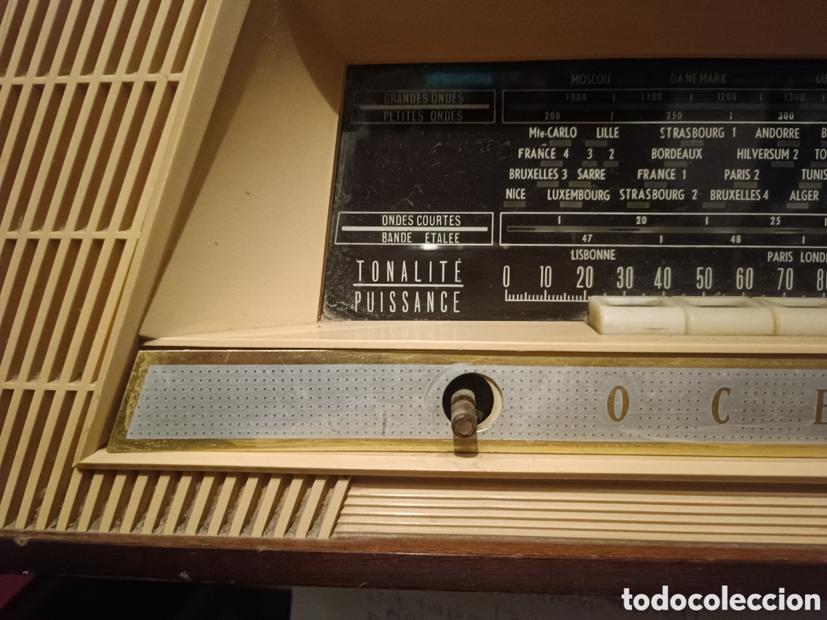 Radios de v&aacute;lvulas: Radio tocadisco Oceanic Magellan Vintage - Foto 3