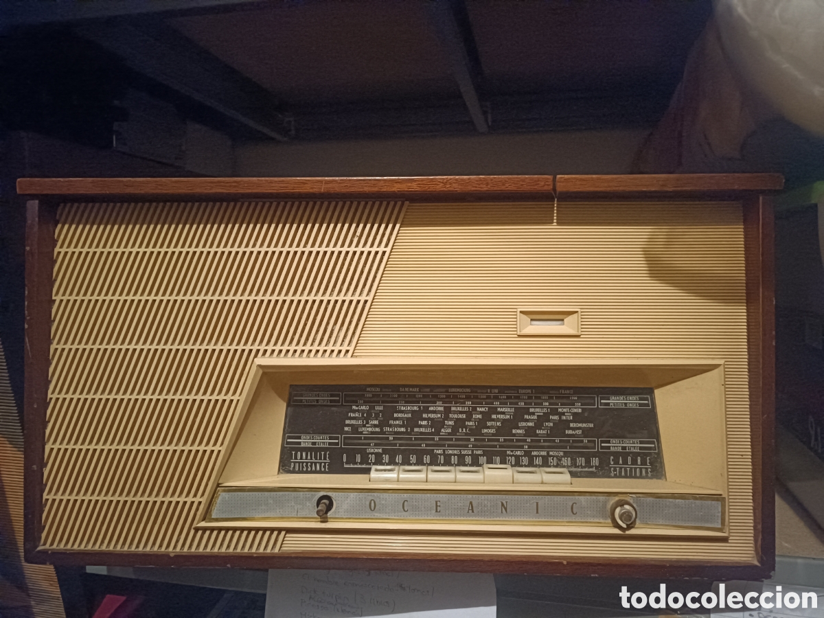 Radios de v&aacute;lvulas: Radio tocadisco Oceanic Magellan Vintage - Foto 1