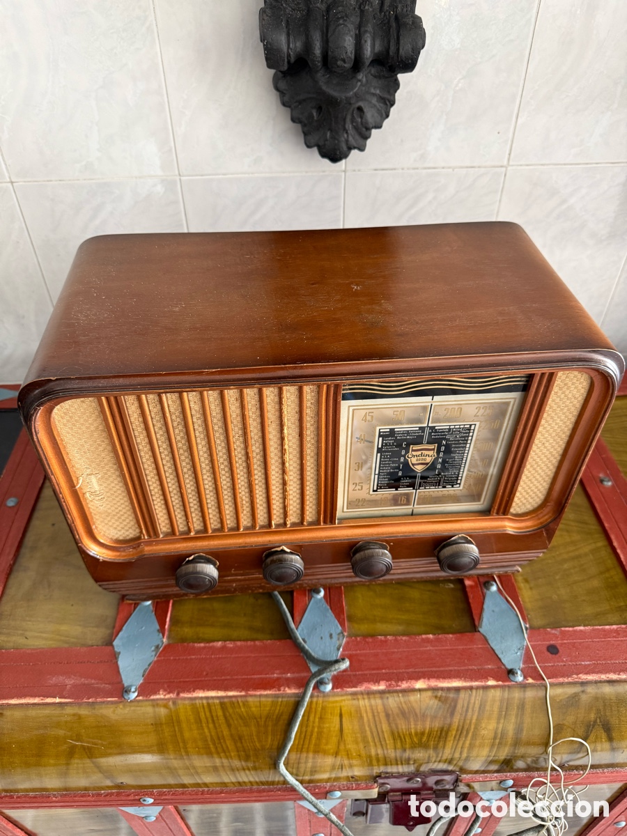 Radios de v&aacute;lvulas: Radio marca ondina, muy buen estado