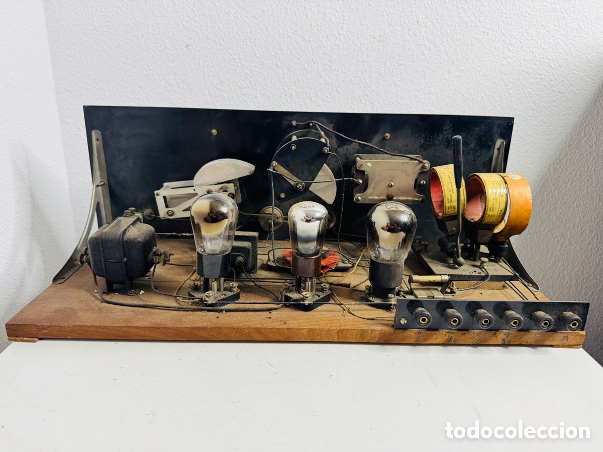 Radios de v&aacute;lvulas: Radio antigua de v&aacute;lvulas estilo cofre, 1920 para restaurar - Foto 11